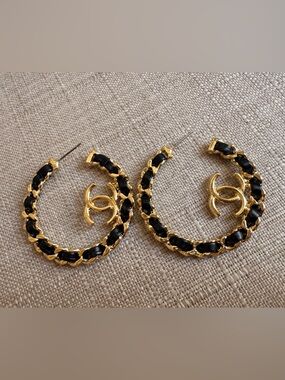 CHANEL Gold and Black Chain-Detail Hoop Earrings with CC